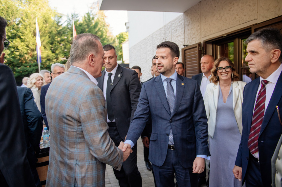 Jakov Milatovi Predsednik Crne Gore Prijem Crnogorska Ku A