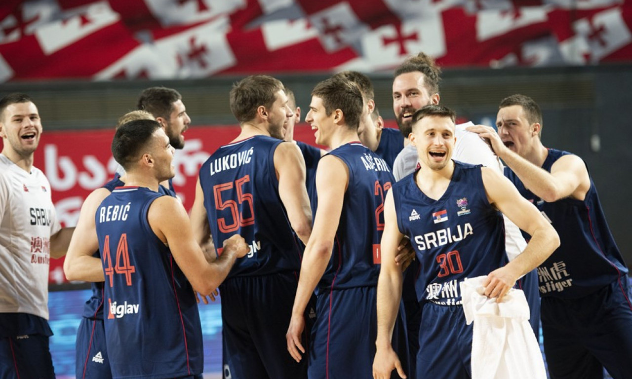 LUD MEČ u Istanbulu, MONDOBASKET sve bliže - Srbija zamalo napravila od gotovog veresiju 72:79