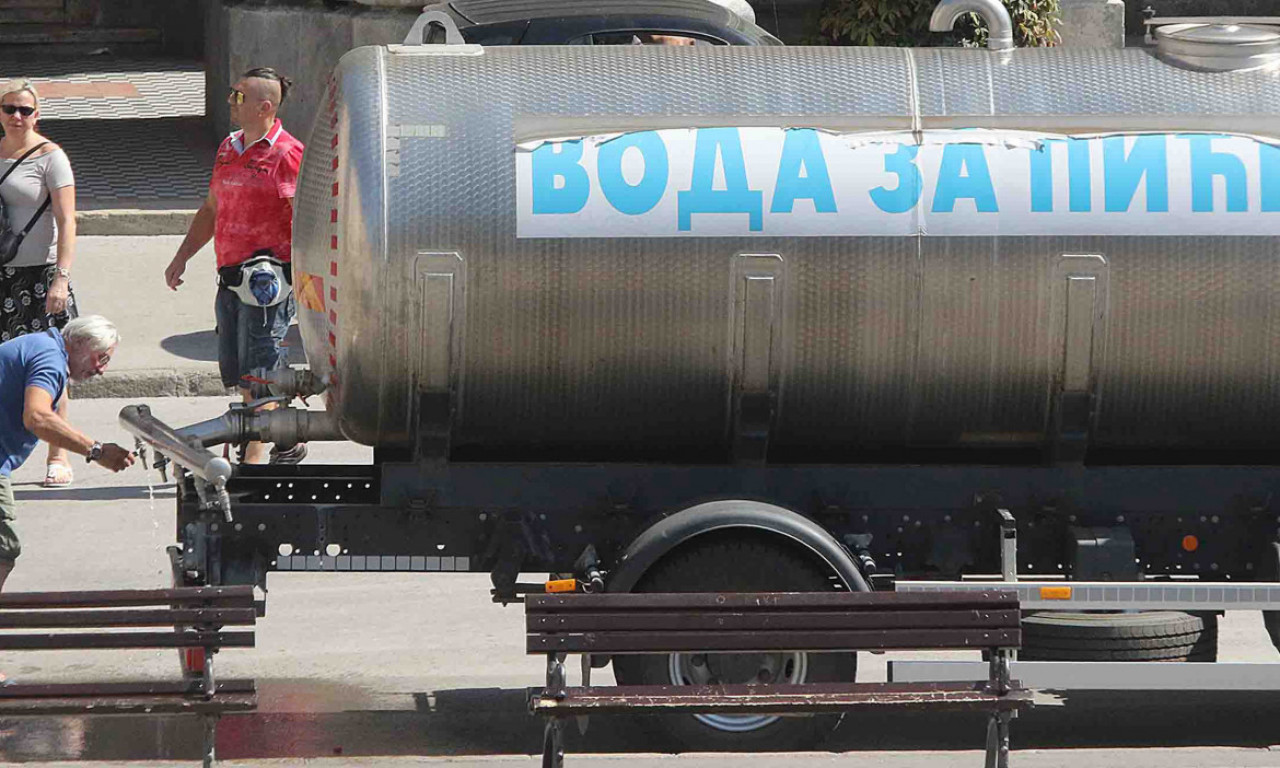 RASHLAĐENJE za tropske dane, CISTERNE SA VODOM u širem centru Beograda