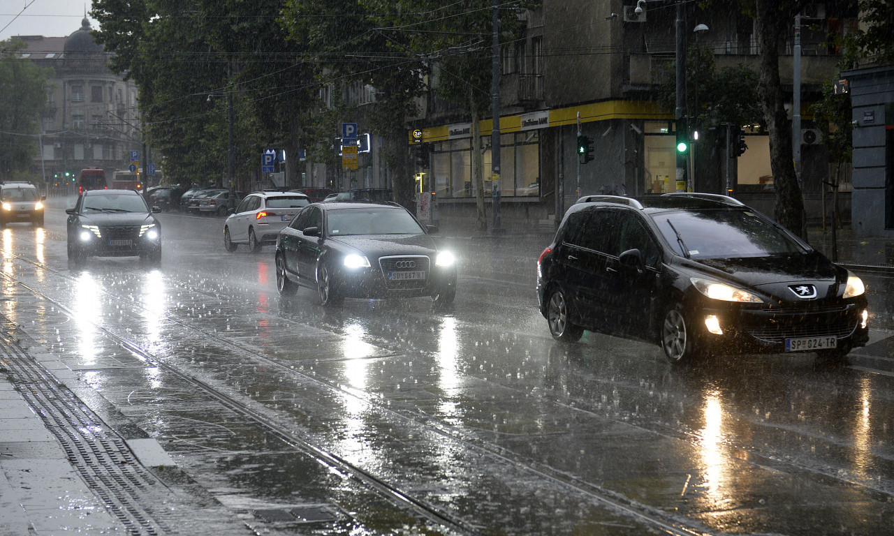 SUNCE NIKAD DOČEKATI: Danas oblačno, kišovito i hladnije, a VETAR DUVA, DUVA, DUVA...