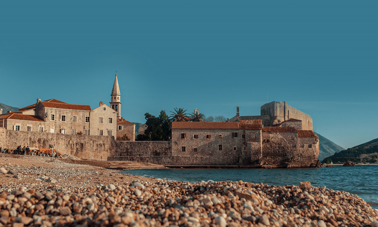 Posle dve decenije LUKA vraćena Opštini BUDVA