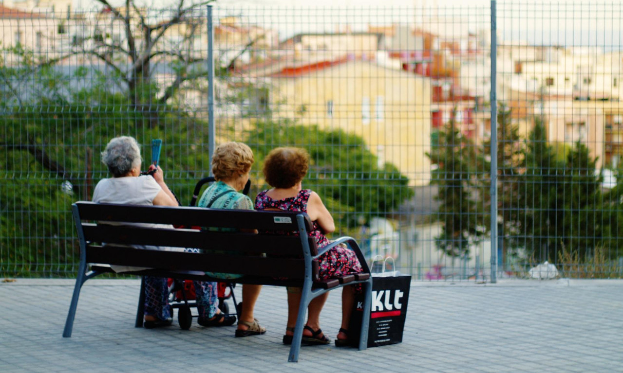 Važna vest za penzionere: Počinje isplata penzija