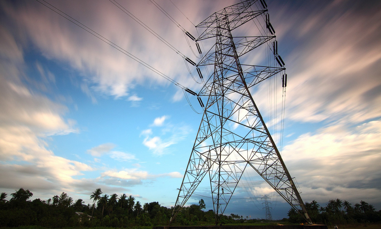 Podvodni električni kabl iz Azerbejdžana SNABDEVAĆE STRUJOM pola Evrope - A SRBIJU?