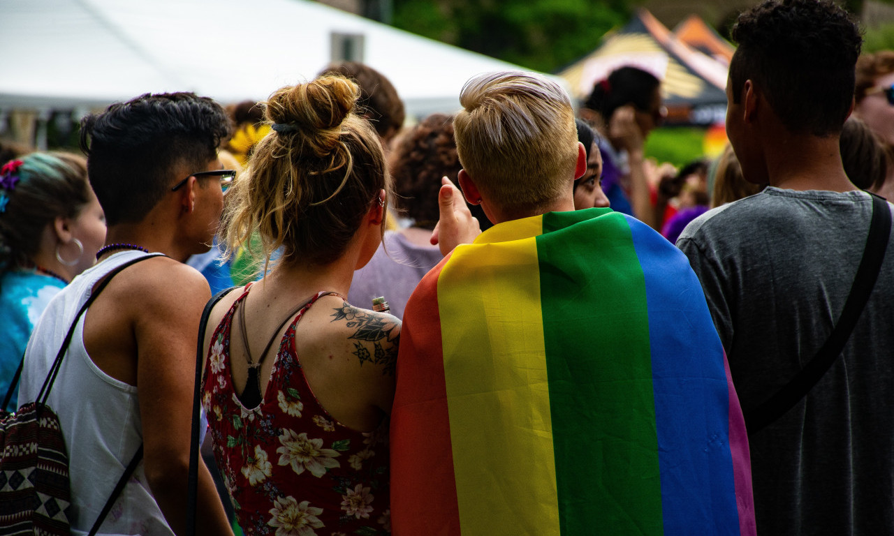 DA LI JE na pomolu REVOLUCIJA u SAD? Vrhovni SUD OGRANIČIO zaštitu LGBTQ prava