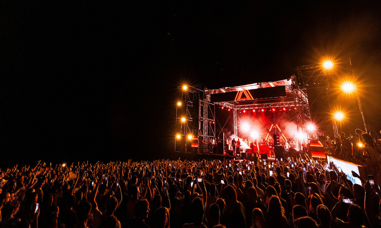 Sea Dance osvojio Jadran: Večeras veliko finale uz Ninu Kraviz i Dubiozu Kolektiv