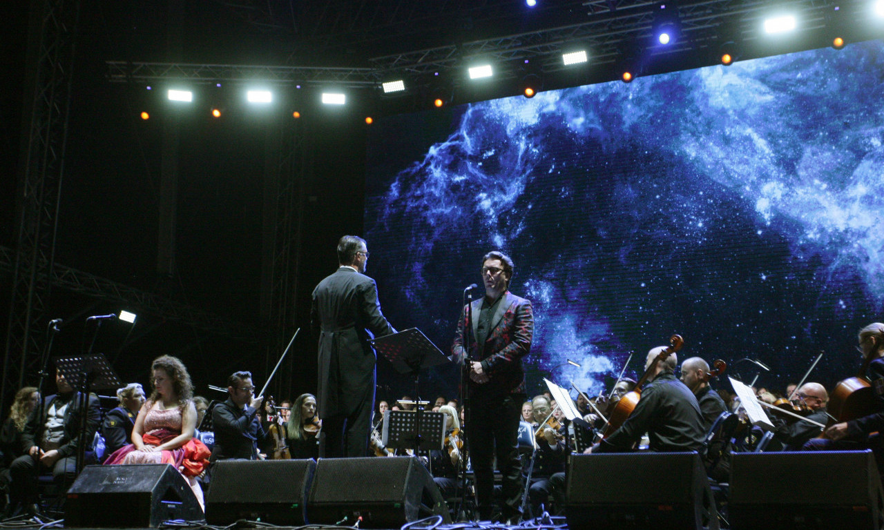 20.000 ljudi na Ušću - održan festival "Muzička vizija Balkana" i muzićko-scenski spektakl "Karmina Burana"