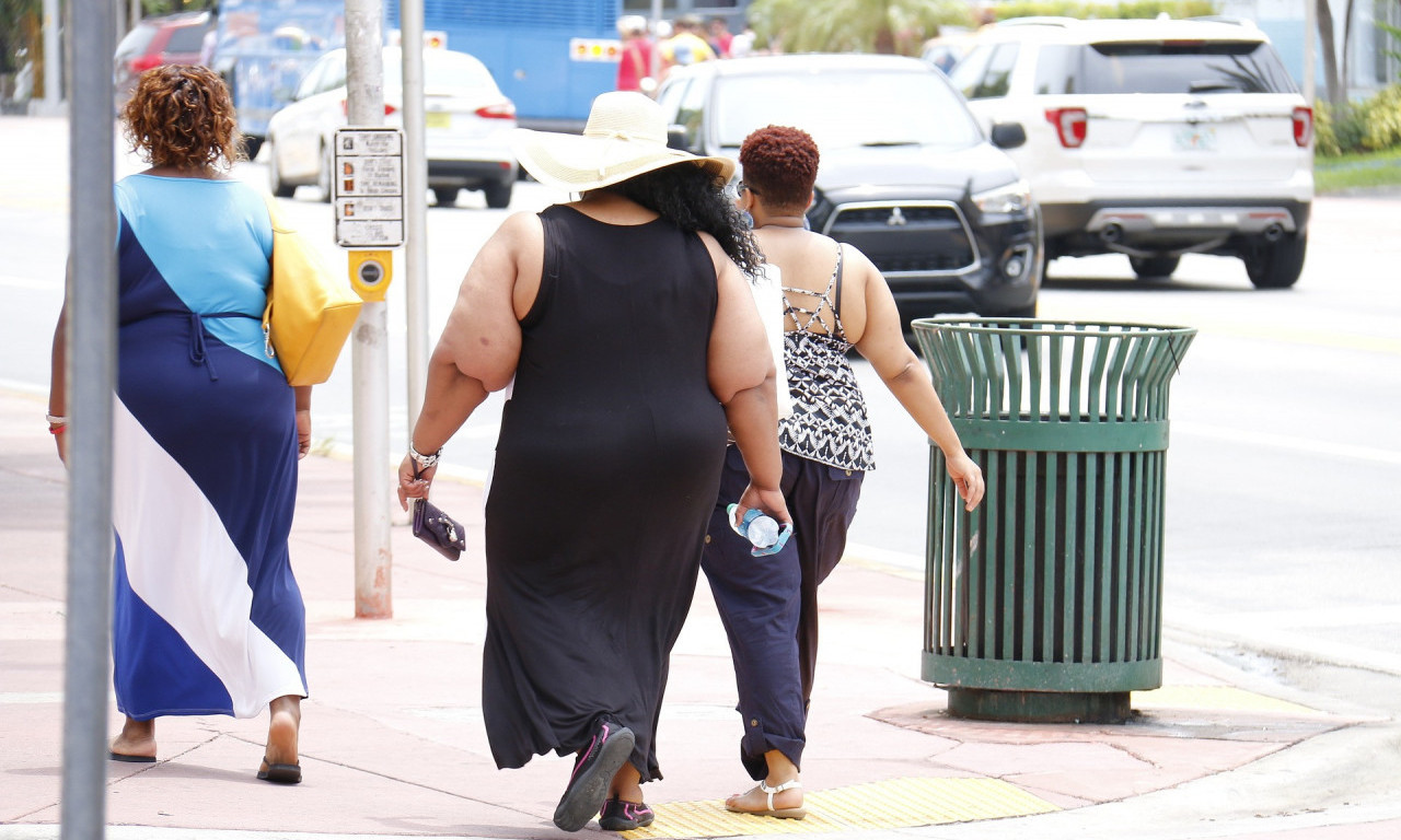 Kako smo postali NACIJA DEBELIH? Navike u ishrani su nam UŽASNE, 30% Srba ima VIŠAK KILOGRAMA