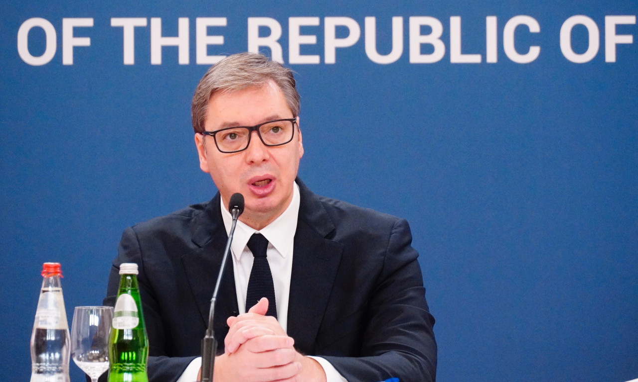 VUČIĆ U OBRAĆANJU NACIJI: Nikome ništa NE DUGUJEMO