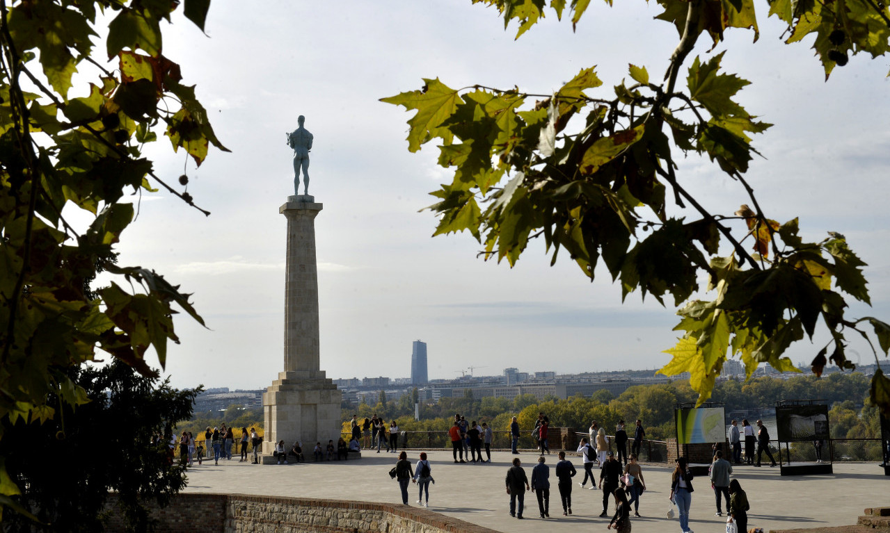 Na Kalemegdanu nađeno TELO MUŠKARCA sa ranom od metka