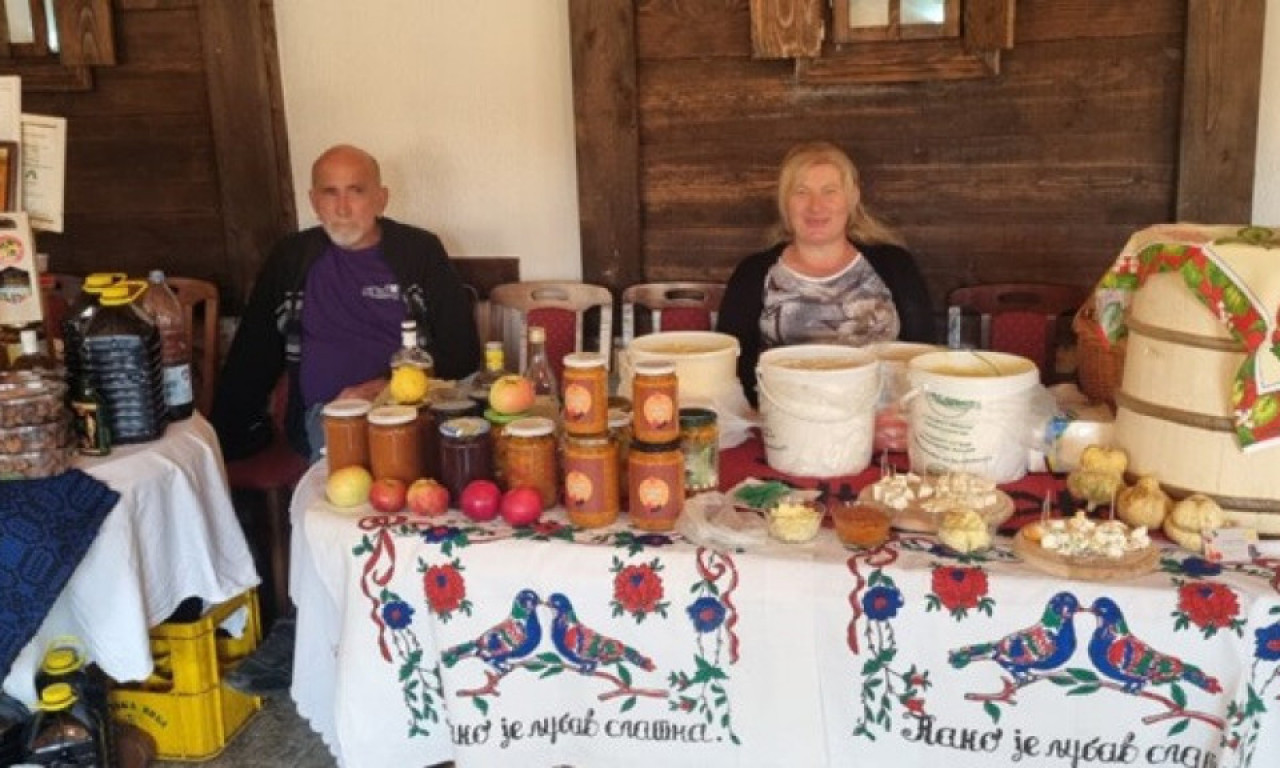 Festival domaćih proizvoda našeg kraja OKUPIO izlagače iz REGIONA