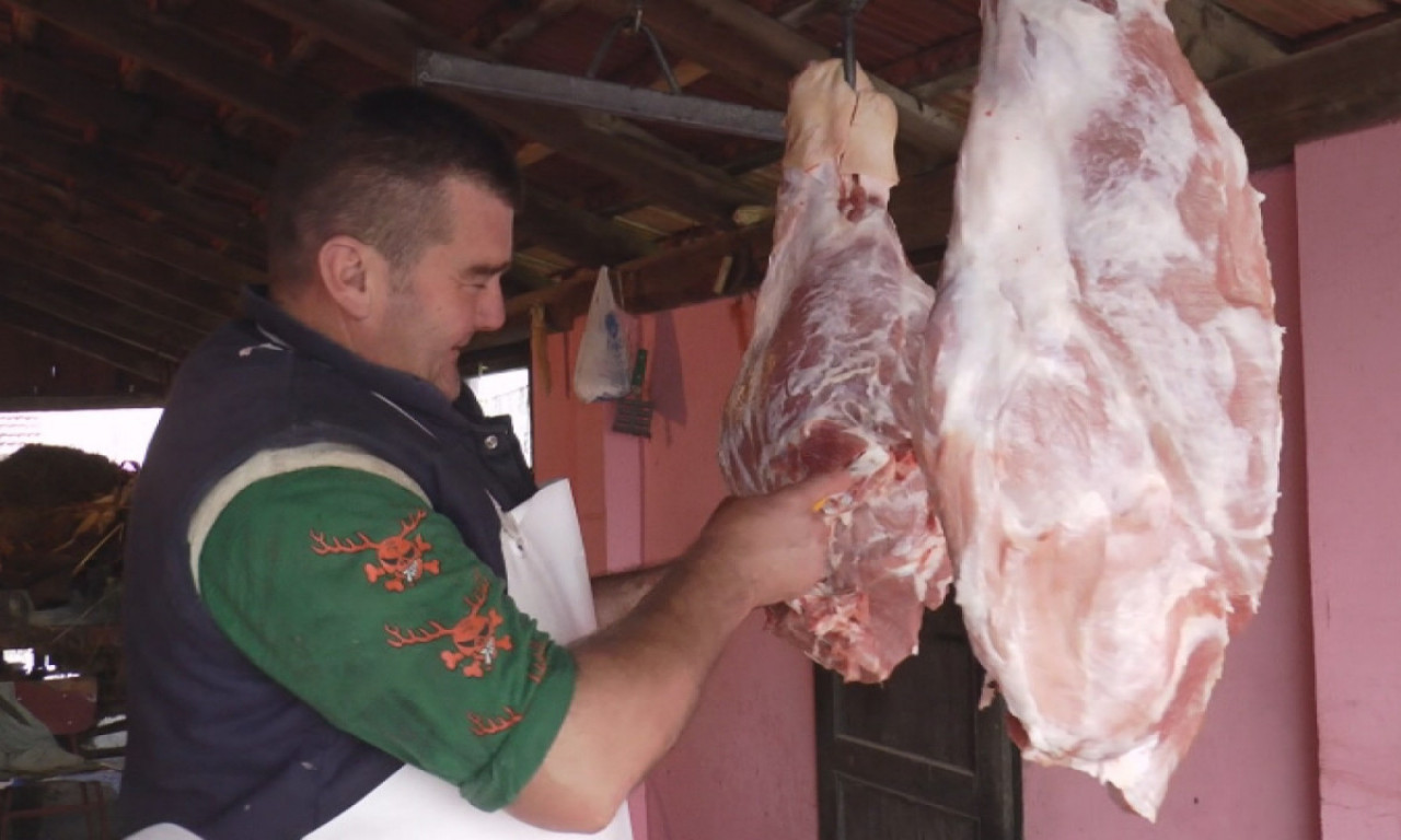 KAD ZAMIRIŠU ČVARCI I KOBAJA! Sezona svinjokolja je počela, a evo šta obavezno morate da uradite