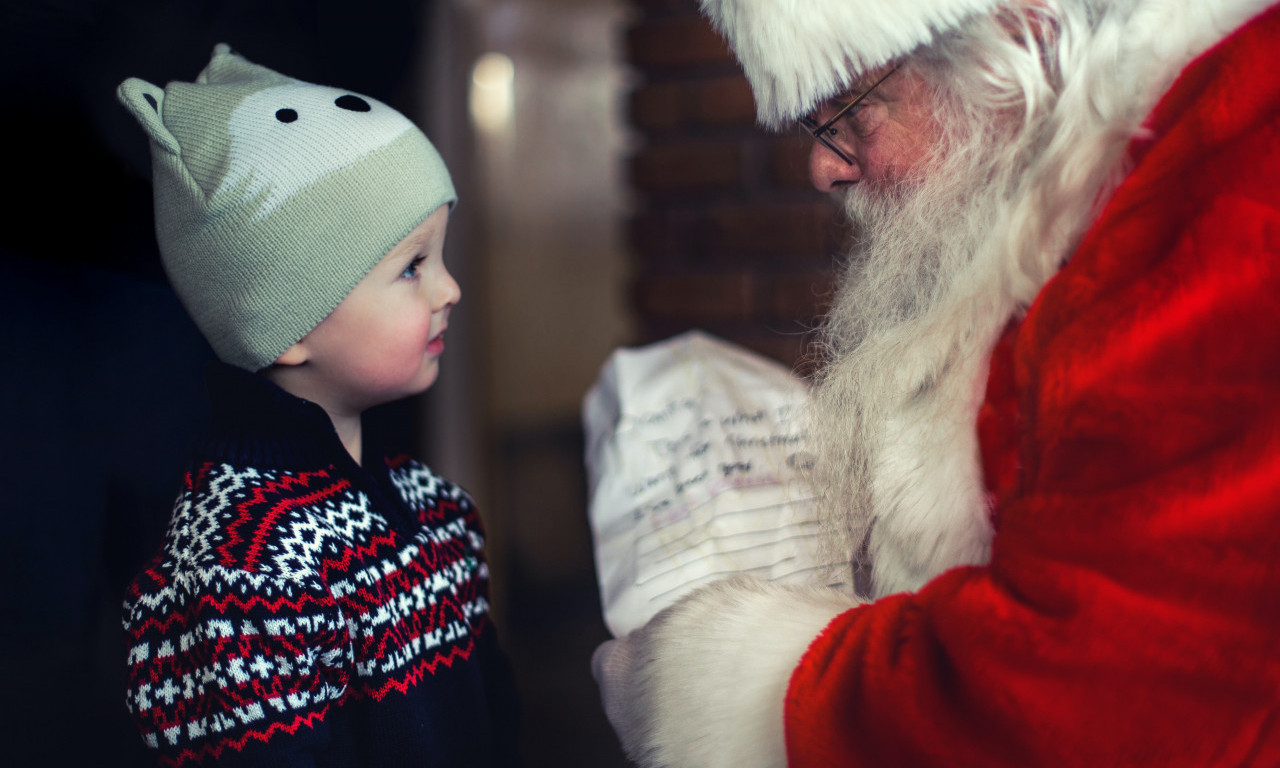 Prijava za NOVOGODIŠNJE PAKETIĆE za decu Starog grada do 16. decembra