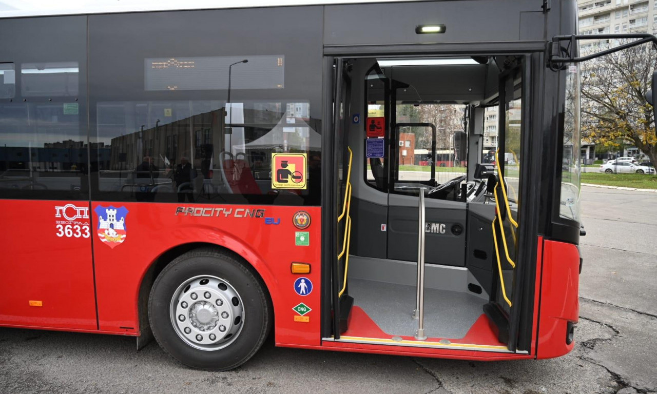 INCIDENT NA ČUKARICI! NAPADNUT VOZAČ AUTOBUSA NA LINIJI 56!