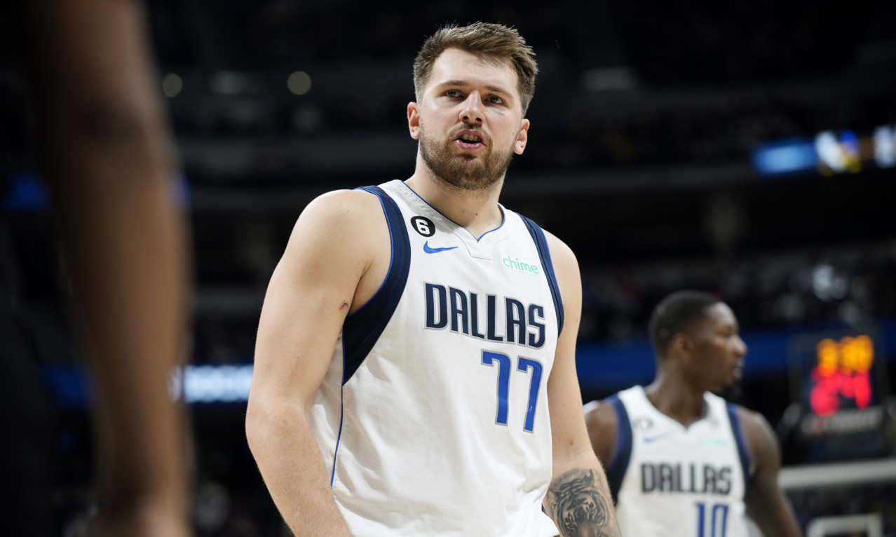 ŠMEKER PO GENIMA: Pogledajte kako je i kada je NBA as Luka Dončić ZAPROSIO DEVOJKU