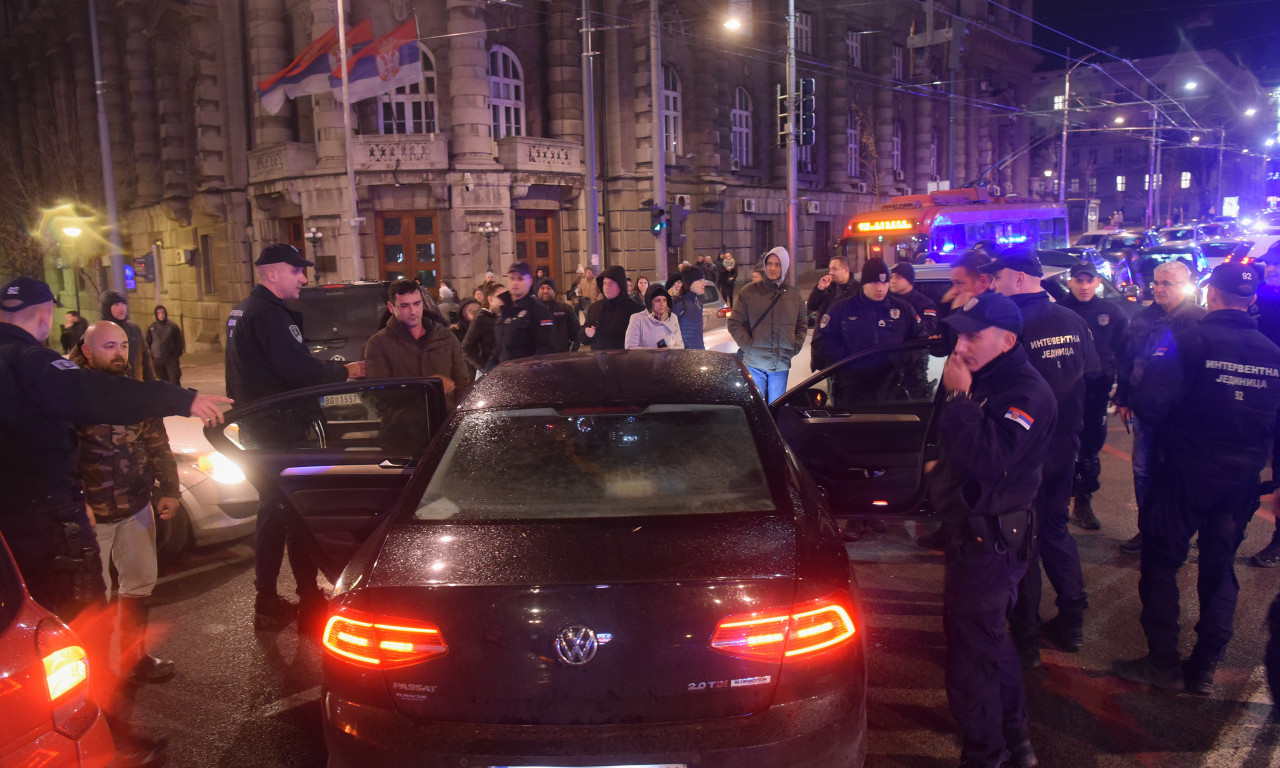 Blokirali centar BEOGRADA: Novi PROTEST vlasnika SPLAVOVA