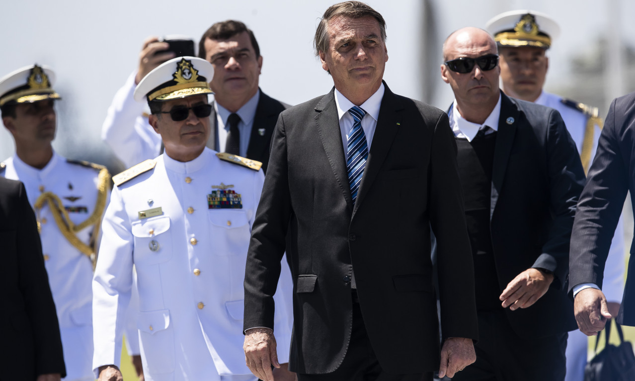 Bolsonaro POBEGAO avionom iz Brazila, NEĆE da preda VLAST: Izgubio sam bitku, ne i RAT