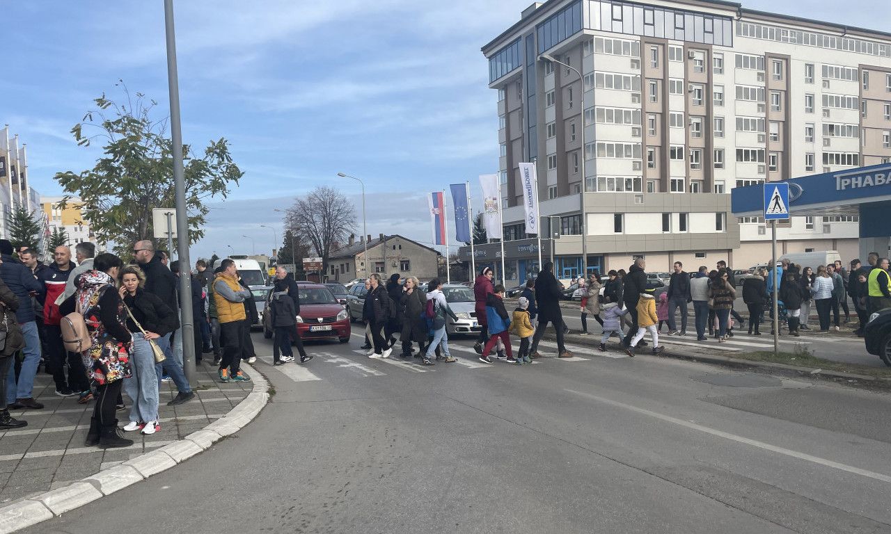 Preminula devojčica iz Kragujevca koju je UDARIO automobil: Vozač još na slobodi