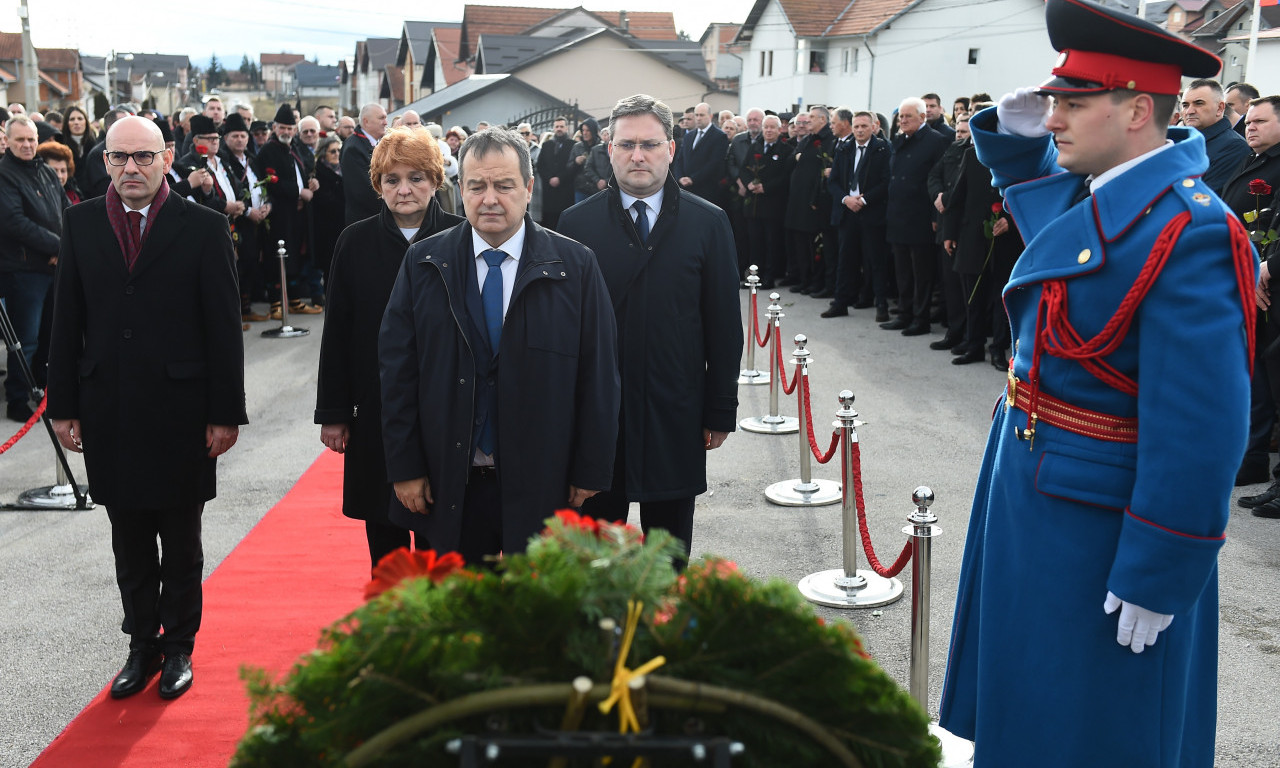 Obeležava se DAN RS, Dačić položio venac: Došao sam da POŠALJEM PORUKU MIRA