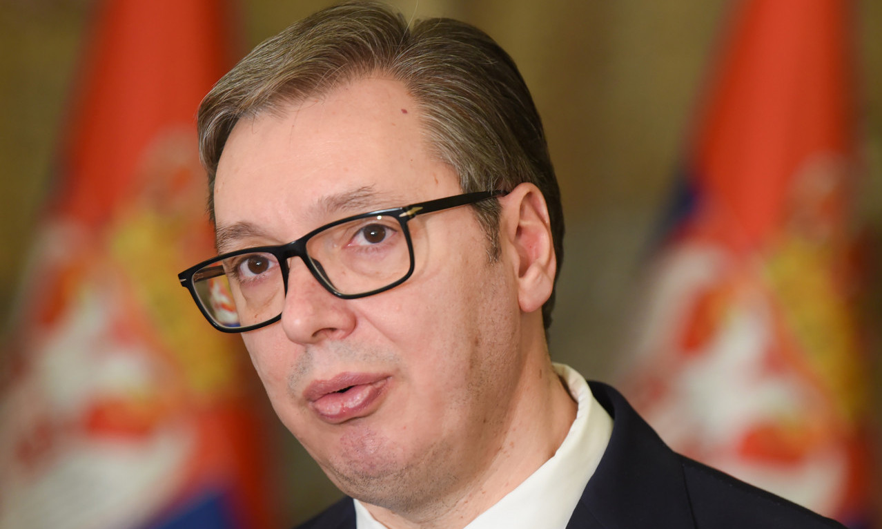 VUČIĆ OTKRIO GDE ĆE I SA KIM PROVESTI BOŽIĆ "Hteo sam da vodim i mlađeg sina, ali nije to fudbalska utakmica..."