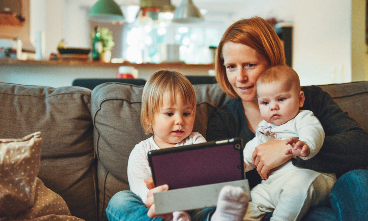 NAPLATITE DECI internet i hranu! Ova mama kaže da ćete ih tako bolje PRIPREMITI za ŽIVOT