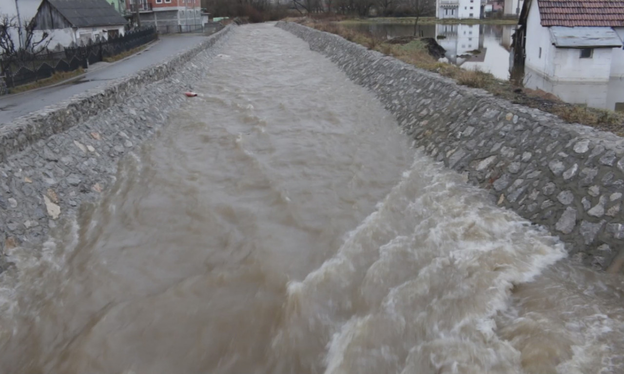 Prete POPLAVE? RHMZ upozorava na moguće BUJIČNE VODOTOKOVE na ZAPADU i JUGU Srbije