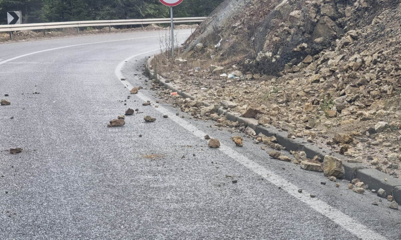 Oglasili se iz Puteva Srbije: Obavljeno je rekognosciranje na delu OBRUŠENE padine na putu kod Prijepolja