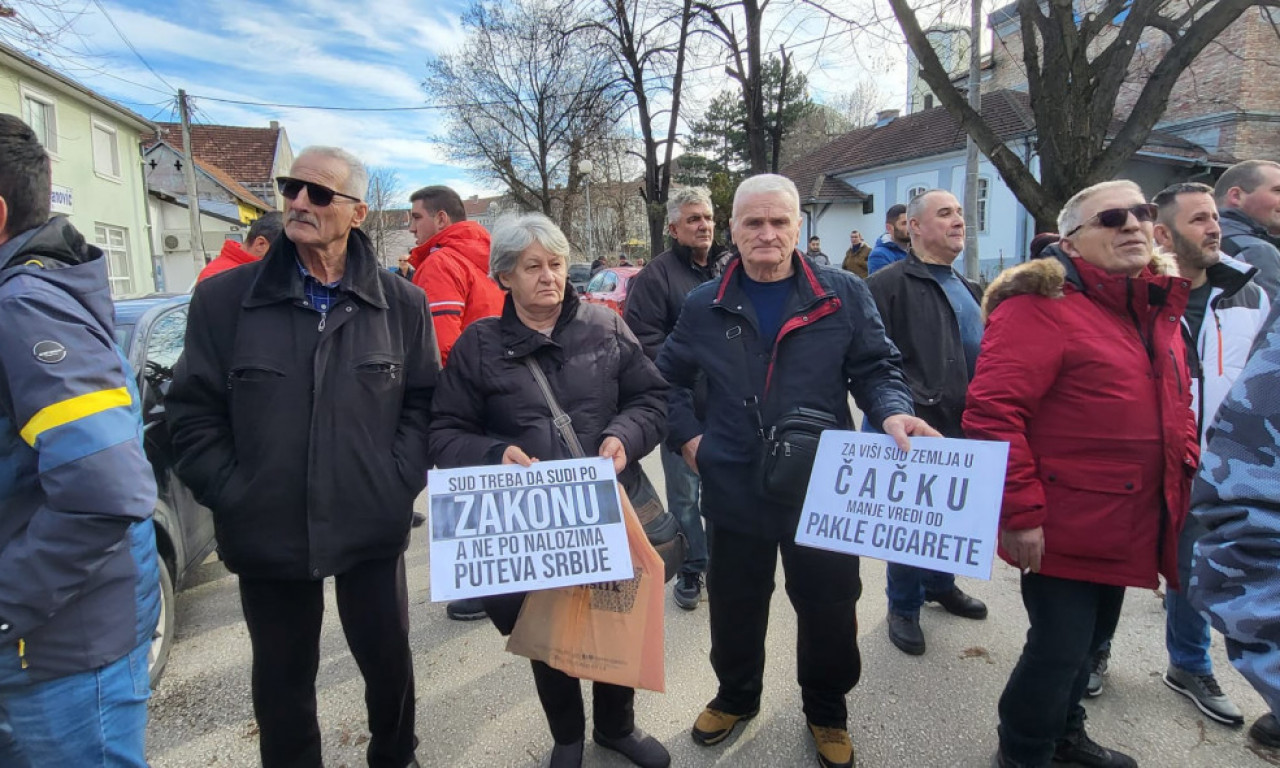 Ipak nije POSTIGNUT DOGOVOR? Građani BLOKIRALI AUTO-PUT kod Čačka