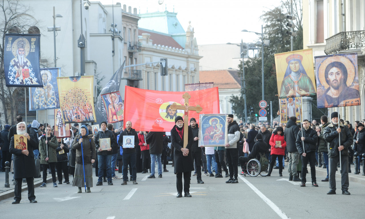 LITIJA za KiM u Beogradu: POVORKA prošetala od PATRIJARŠIJE do HRAMA SVETOG SAVE