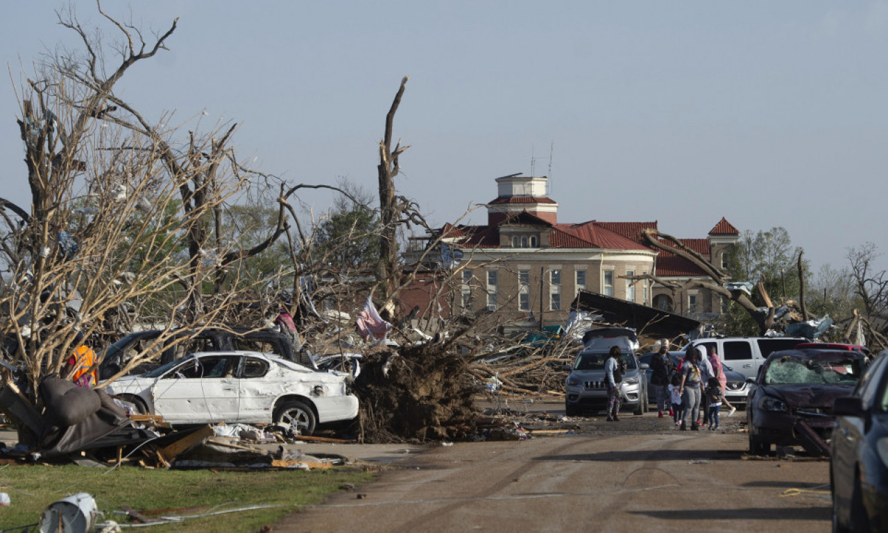 Snažan TORNADO opustošio Misisipi i Alabamu: POGINULO najmanje 26 ljudi, desetine POVREĐENIH