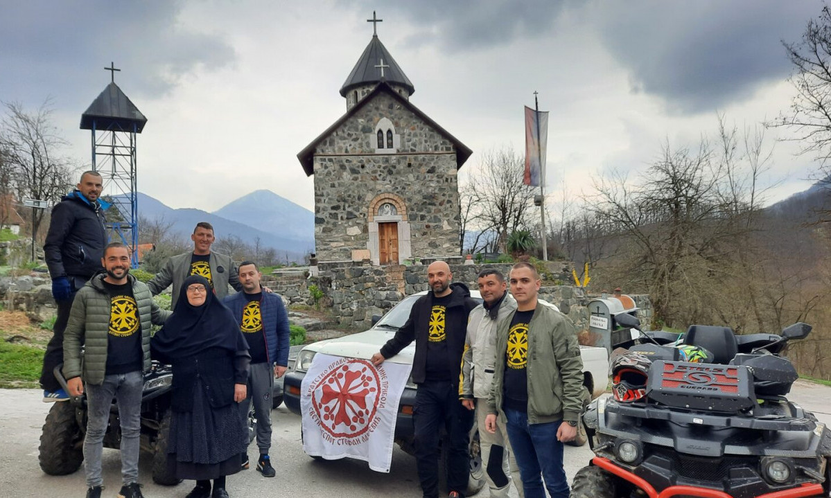 PLEMENITA SRCA kucaju u PRIBOJU: Mladići za mesec dana SKUPILI novac, pa OBRADOVALI 70 porodica pred VASKRS