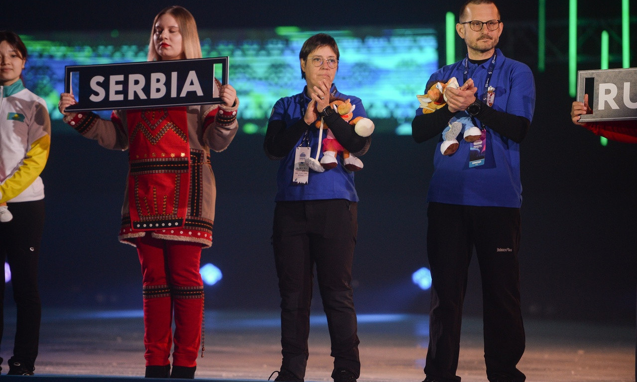 SRBI GURAJU KAMENJE po Sibiru: Karling reprezentacija Srbije na turniru u Dudinki