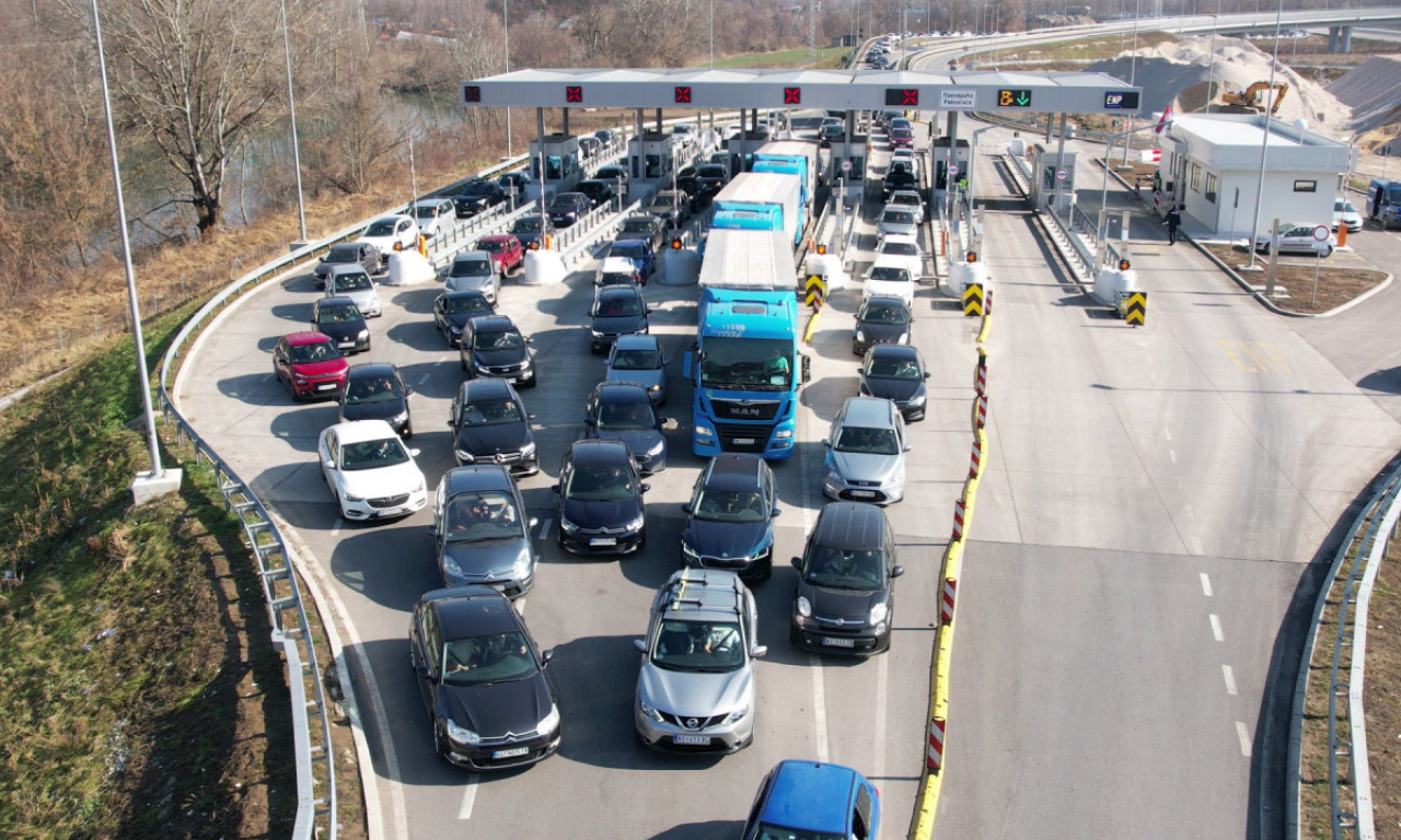 OVO SU NAJKRITIČNIJI DANI ZA PUTOVANJE Vodite računa - evo kad se očekuje najveća gužva