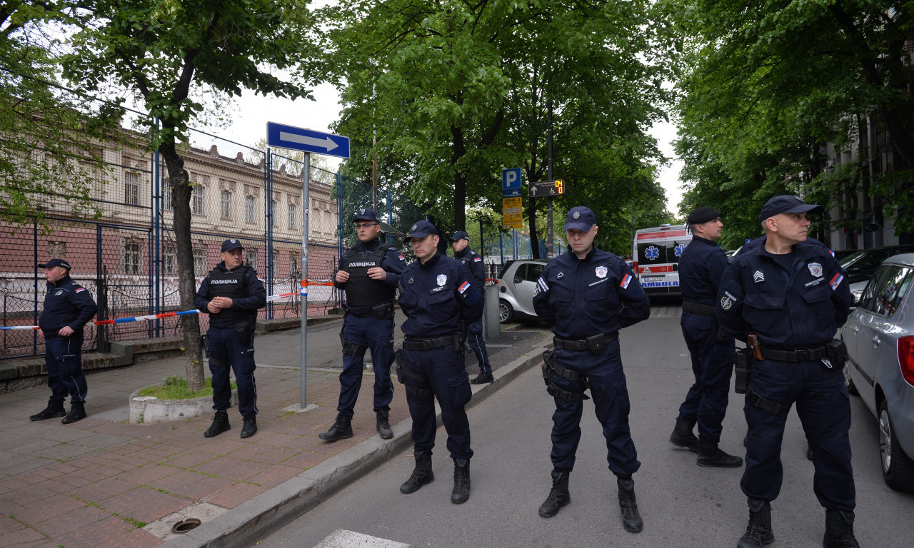 Reagovanje na PUCNJAVU u školi u centru Beograda: Žanjemo ono što je sejano decenijama i sad se ČUDIMO