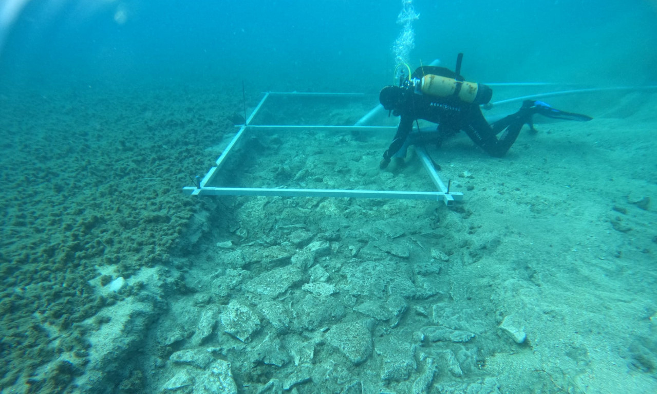 Veliko OTKRIĆE na Korčuli: POD MOREM pronađeni OSTACI PUTA starog gotovo 7.000 godina