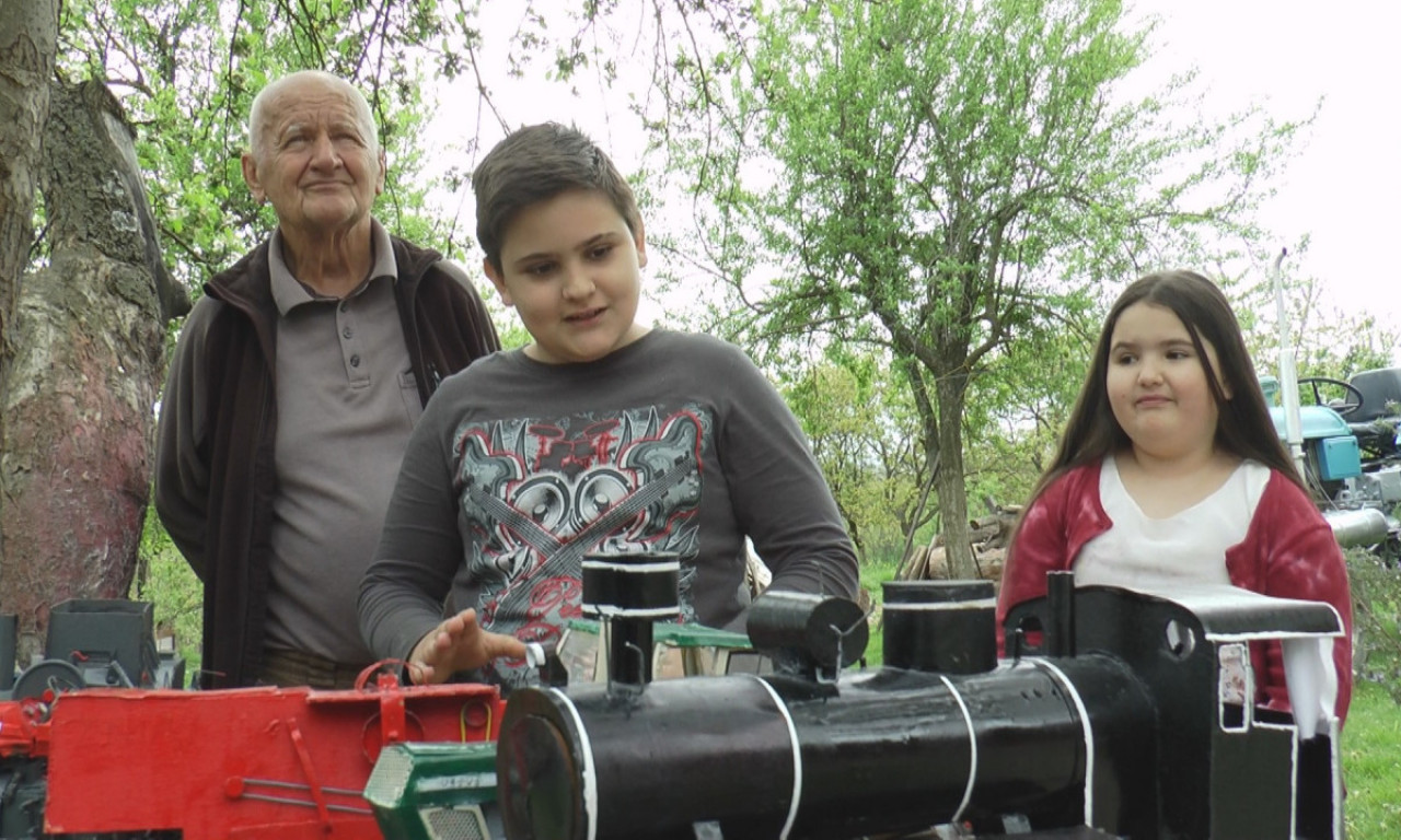 Nikola je mali GENIJE: Svakog vikenda ide kod DEDE u Gornju Trepču i PRAVI MAKETE od kojih zastaje dah