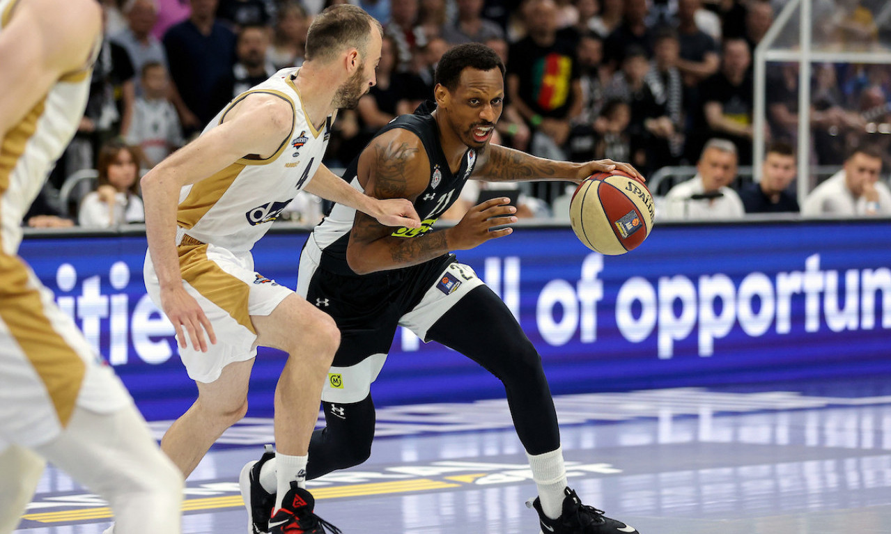 DA SE ZNA ko kosi, a ko vodu nosi: PARTIZAN razbio "studente" za POLUFINALE ABA lige