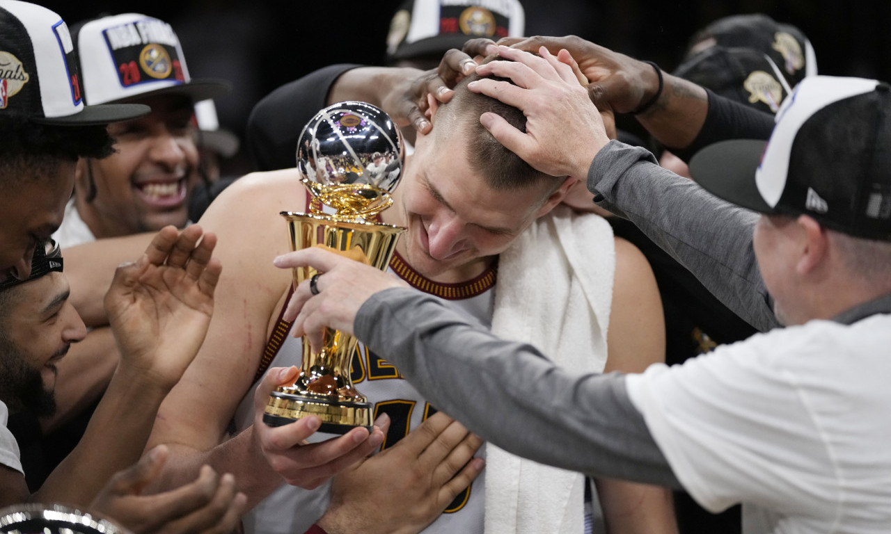 OBRNI, OKRENI Jokić je THE BEST:  Denver "počistio" Lejkerse sa 4:0 za FINALE NBA