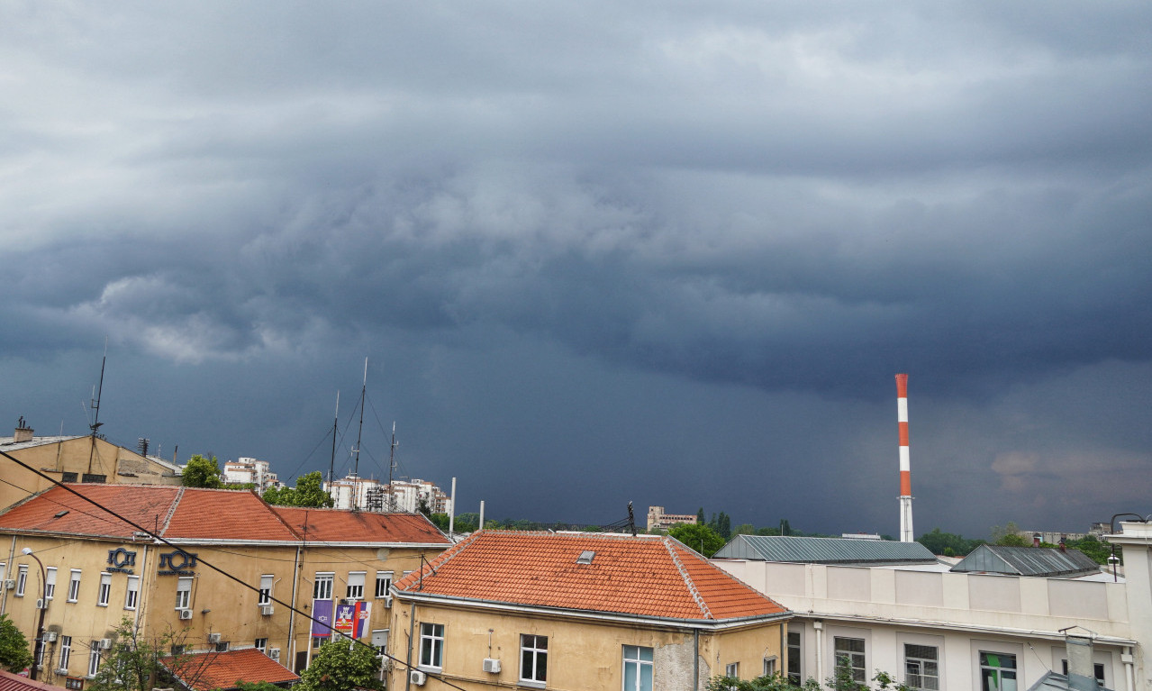 PLJUSKOVI SE SRUČILI NA OVAJ DEO SRBIJE! Približavaju se CRNI OBLACI, spremite se za KIŠU I GRMLJAVINU