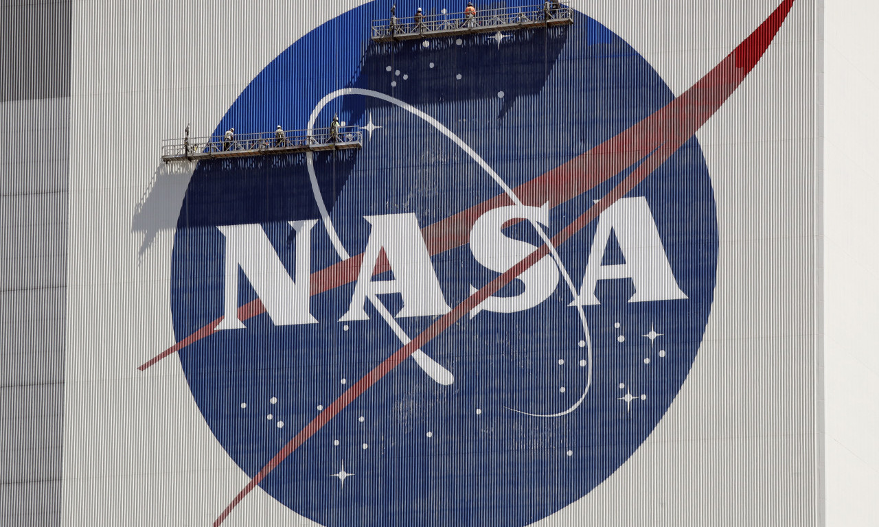 NASA PRESEKLA! Kompanija Ilona Maska odabrana da obori Međunarodnu svemirsku stanicu u OKEAN