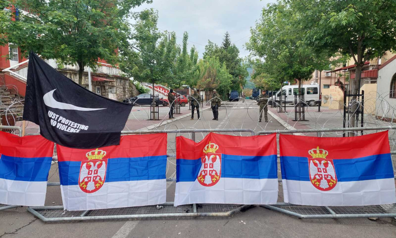 MIRNO NA SEVERU KiM, protesti Srba nastavljeni, KFOR "čuva" PRIŠTINSKE SPECIJALCE