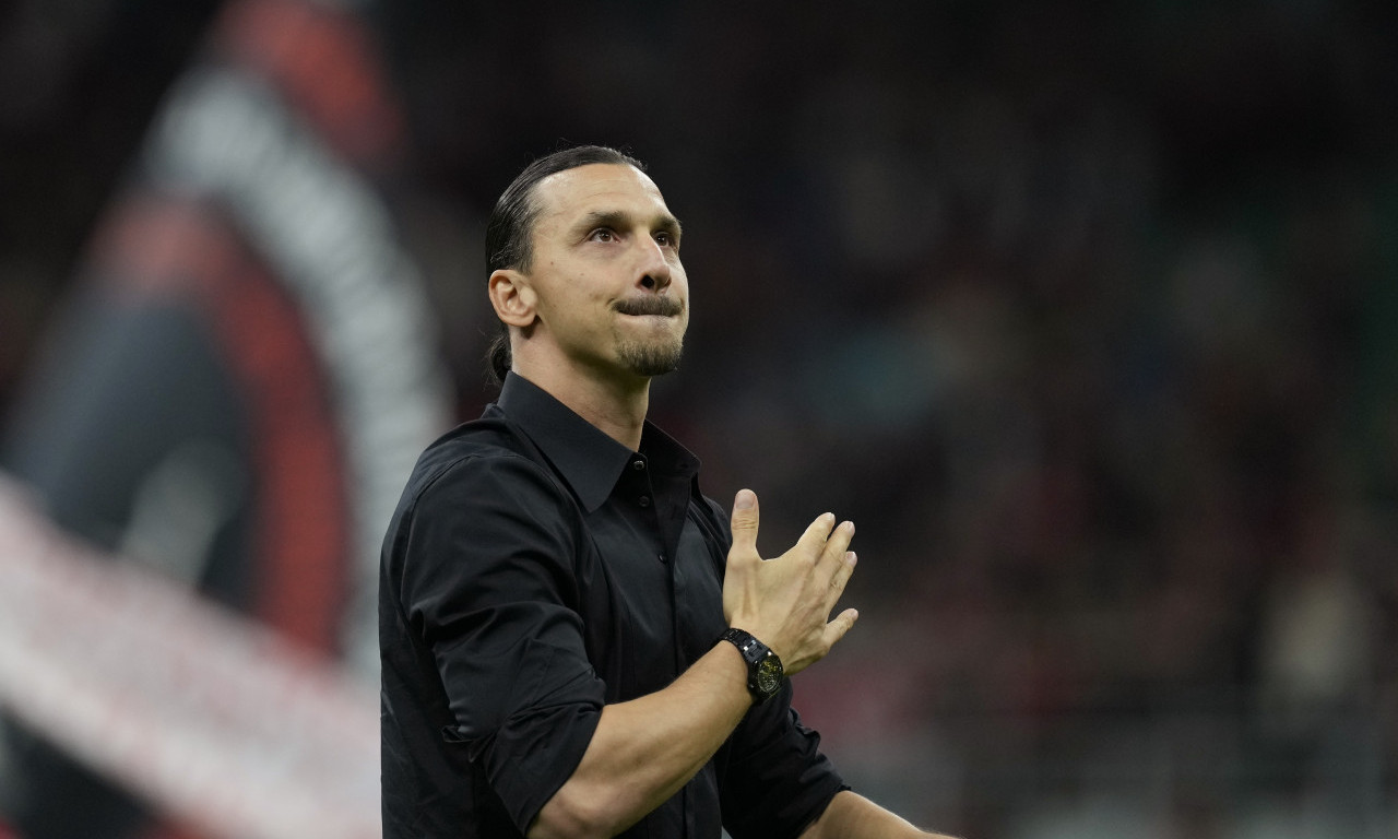 Bilo je i suza! IBRAHIMOVIĆ se zvanično, uz puno emocija, OPROSTIO od fudbala (FOTO)