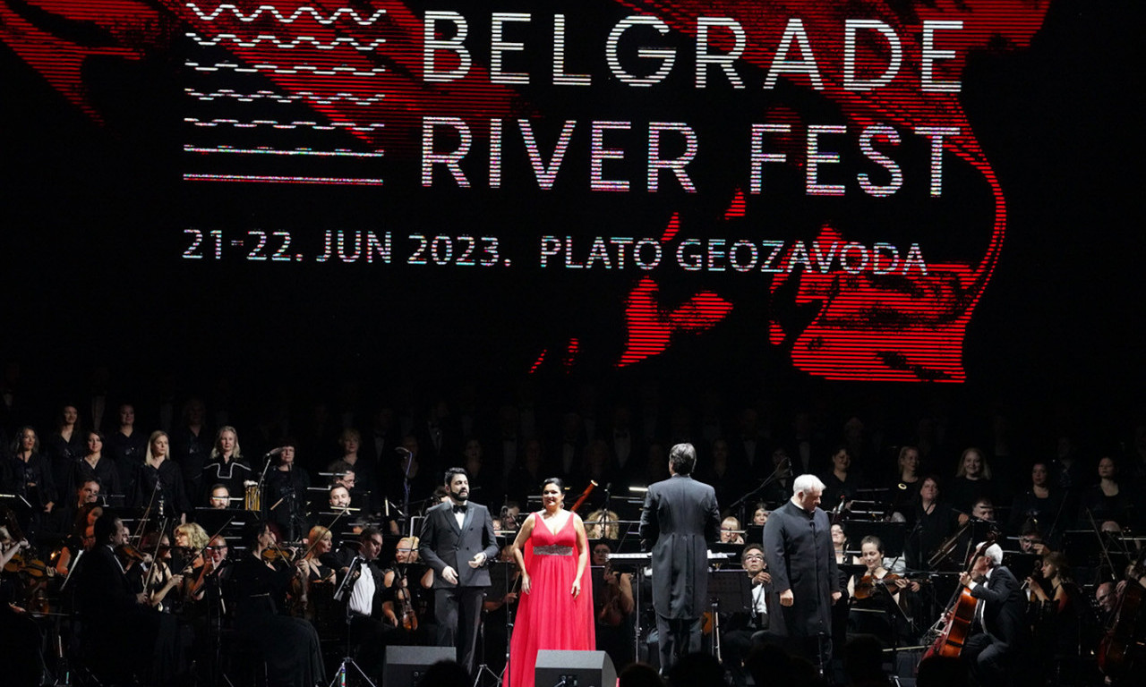 PRVO VEČE "Belgrade River Festa": Netrebko, Ejvazov i Lučić ispraćeni VIŠEMINUTNIM ovacijama