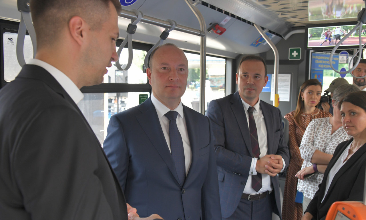 NOVI SAD dobio 10 novih ELEKTRIČNIH AUTOBUSA, na ulicama od SLEDEĆE NEDELJE