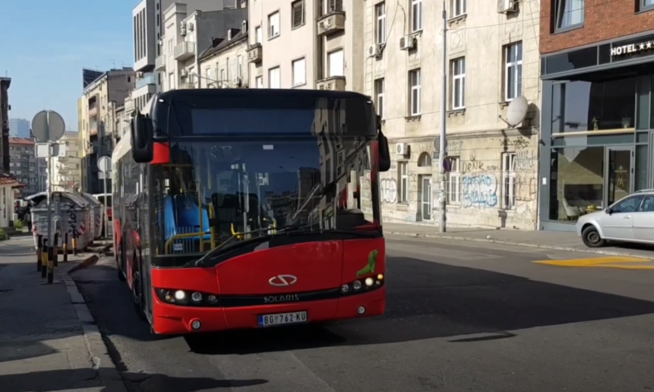 UHAPŠEN MUŠKARAC koji je METALNOM ŠTANGLOM PRETIO vozaču autobusa na Banovom Brdu