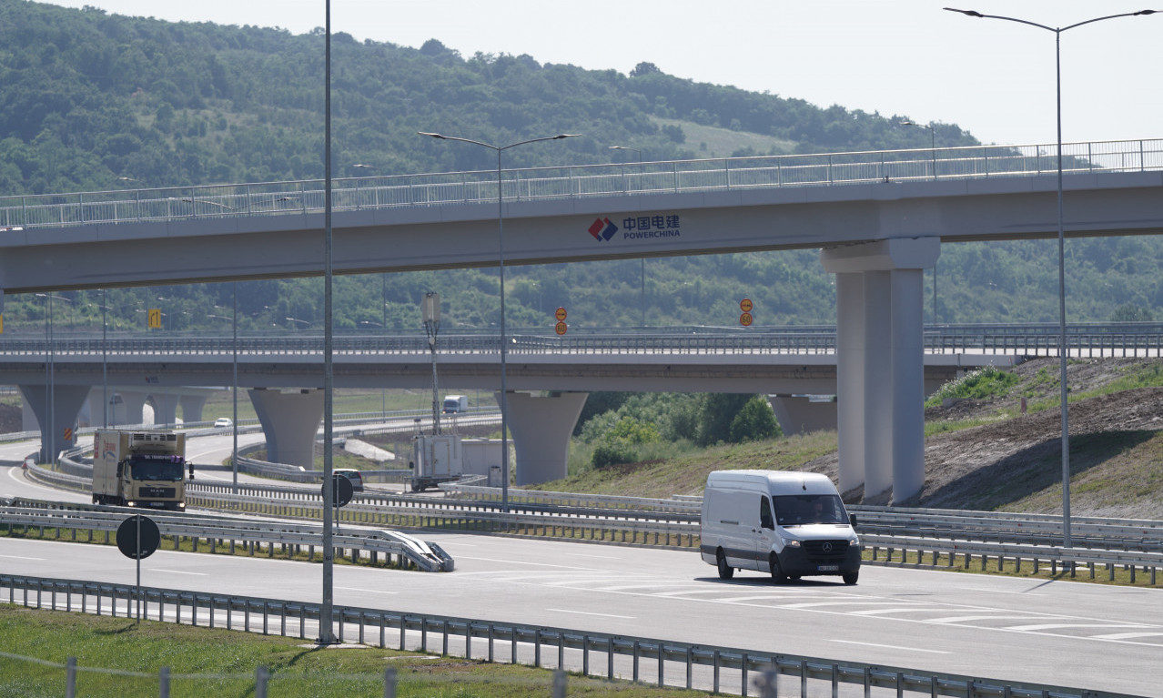 Još samo AUTOMOBILI da se pridruže... Gotovo sav TERETNI SAOBRAĆAJ već preusmeren na OBILAZNICU OKO BEOGRADA