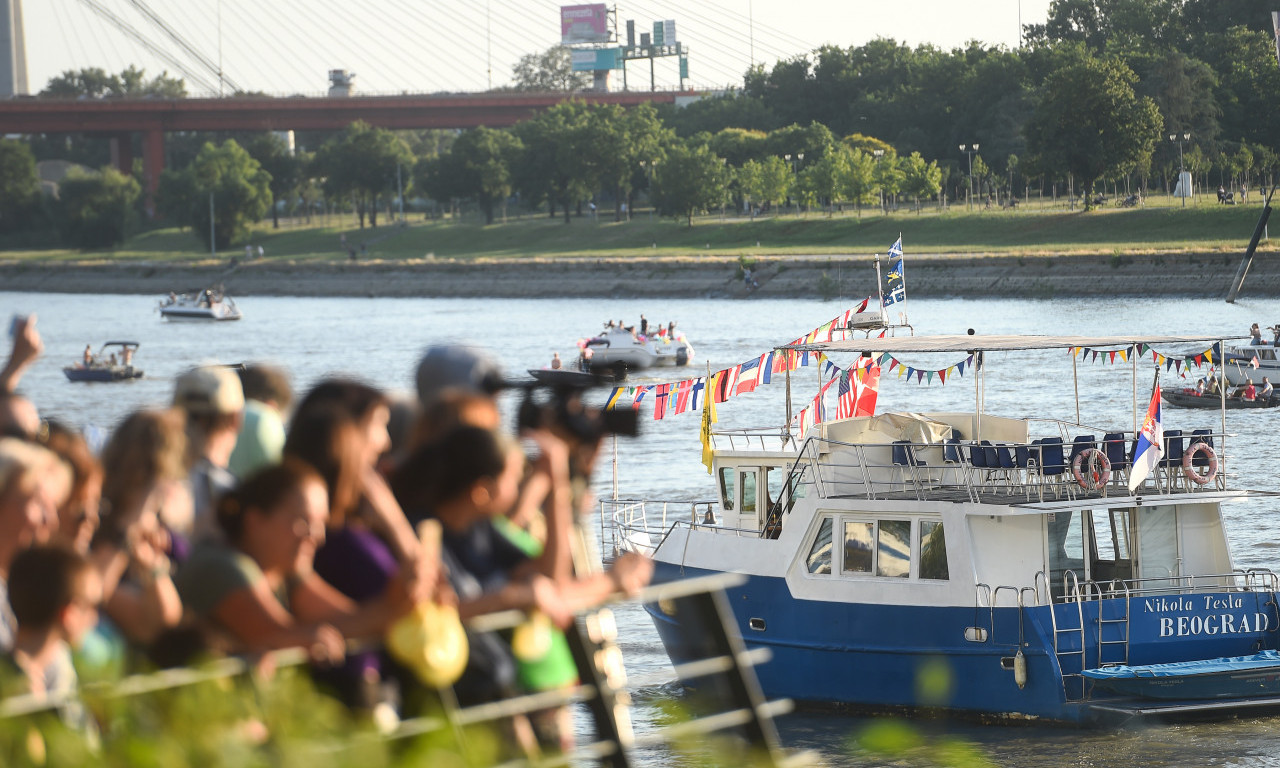 BROD Ana Marija pobednik 18. Beogradskog karnevala BRODOVA na Sava promenadi