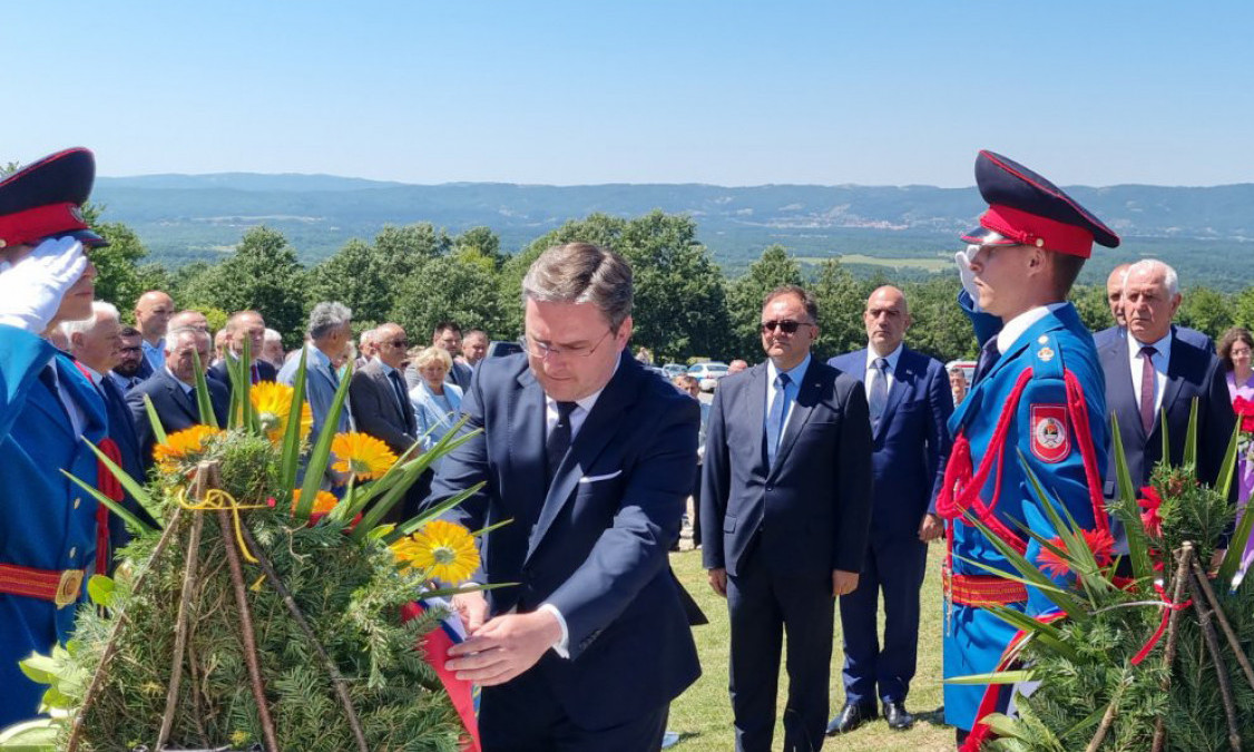 ODAVDE je počelo PROTERIVANJE TURAKA sa Balkana: Selaković ODAO POČAST poginulima iz NEVESINJSKE PUŠKE