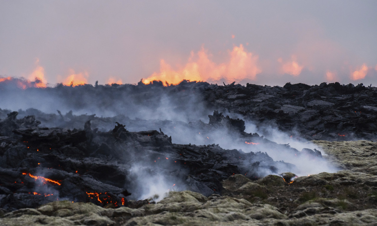 ERUPCIJA VULKANA moguća svakog trenutka na ISLANDU: Od ponoći udarilo oko 800 ZEMLJOTRESA!