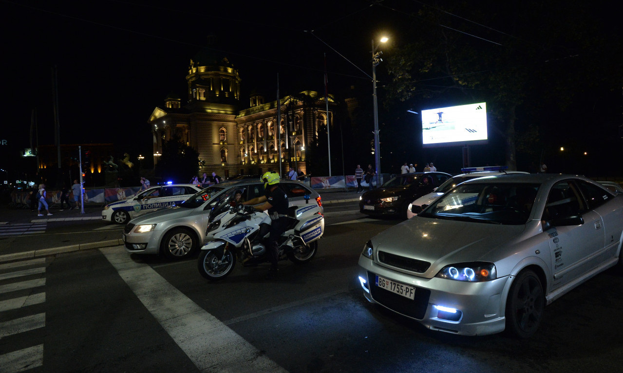 SRBIJA preko noći BEZBEDNA od nevremena: NOVE OLUJE stižu u ponedeljak, POZNATO koji deo zemlje je NA UDARU