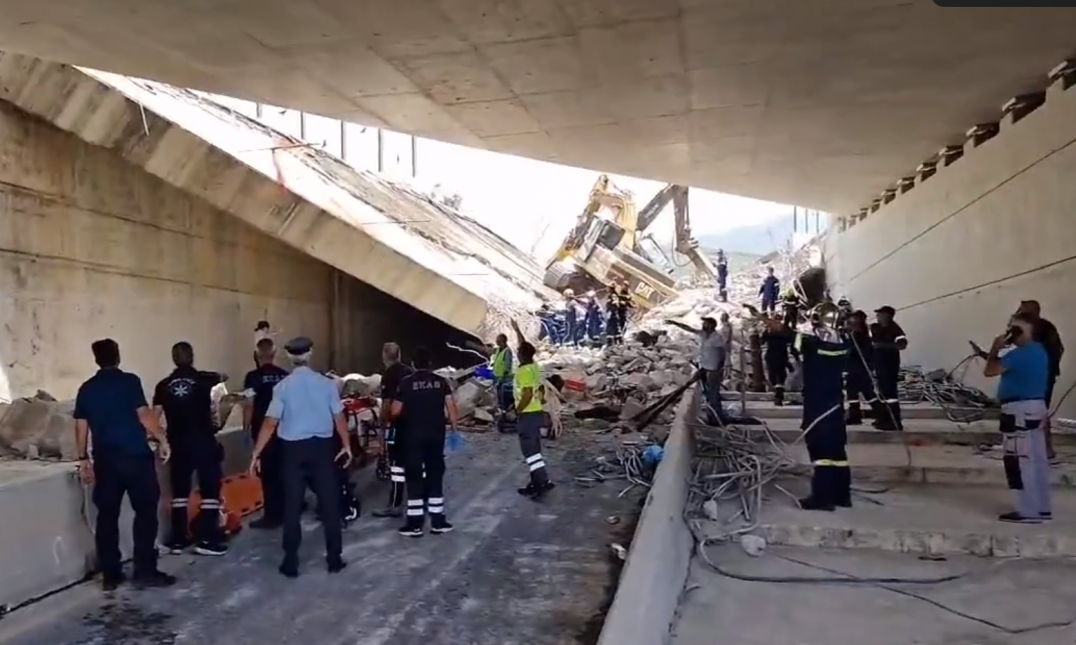 SRUŠIO SE MOST u Grčkoj: POGINULA najmanje jedna osoba, dve se vode kao NESTALE